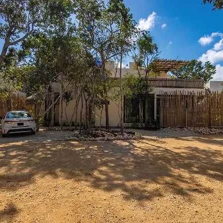 Xunkari Oasis 3br-3ba Private Pool *
