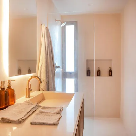 Apartment Spark 3 Bedroom Condo, With Private Pool, Restaurant And Yoga At Aflora *