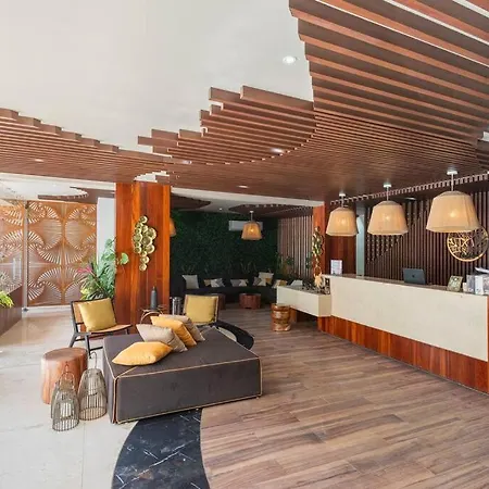 Penthouse Retreat Private Pool & Premium Amenities Tulum