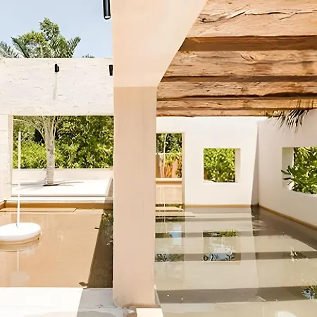 Jungle Retreat Selva Pixan