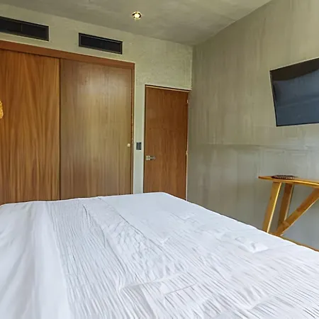 Relaxing 1 Bdrm, 1 Bedroom Balcony & Pool Access Apt Tulum