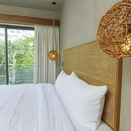 Relaxing 1 Bdrm, 1 Bedroom Balcony & Pool Access Apt * Tulum