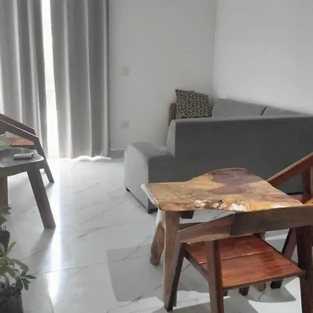 Plus Apartment *