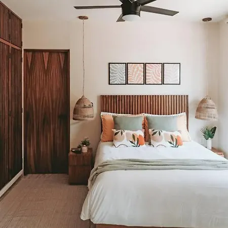 Jungle Ocean View Rooftop, Beach Access!