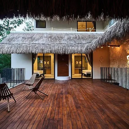 Exotic For 10 People With Cenote-style Pool * Tulum