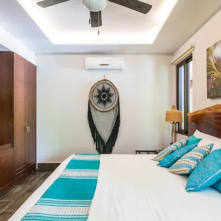 Yoga Friendly 2br With Direct Olympic Pool Access Apartment *
