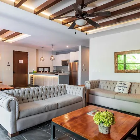 Yoga Friendly 2br With Direct Olympic Pool Access