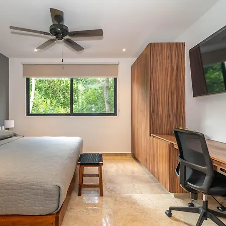 2 Bd With Private Plunge Pool, Balcony, Gym Holiday home Tulum