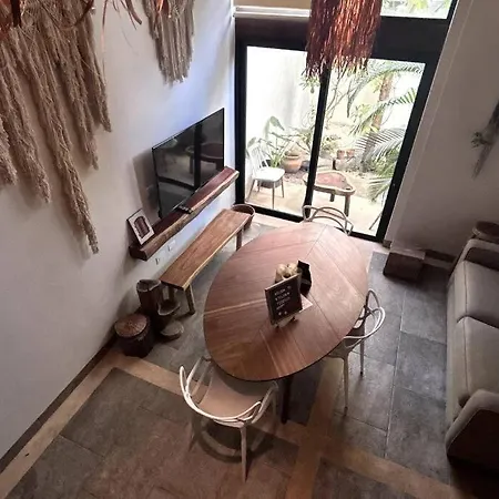 1 Apartment