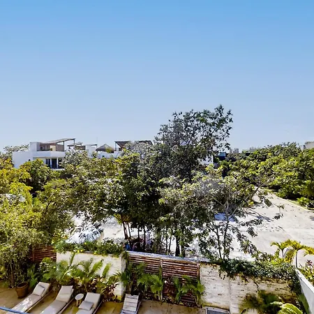 Apartment Caribbean Breeze Retreat At Nhoa