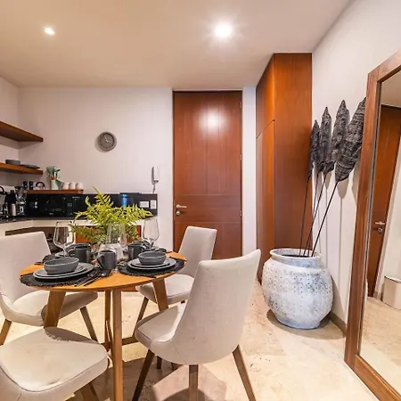 Lux 2br With Jungle Views, Pool, Gym At Nhoa Holiday home