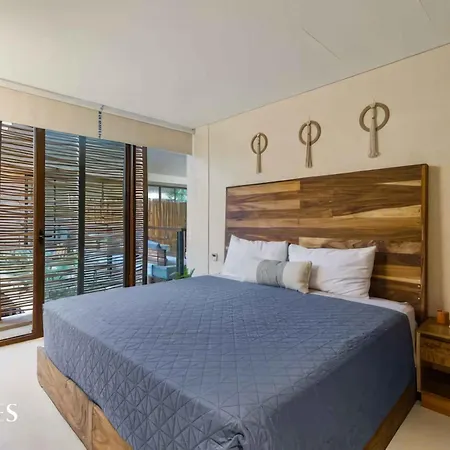 Great Located 2 Br. Wterrace Private Pool Apartment