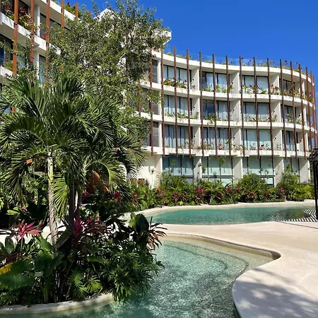 Lu'um * Tulum