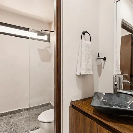 Xhule Hotel