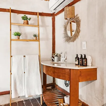Hotel Xhule Tulum