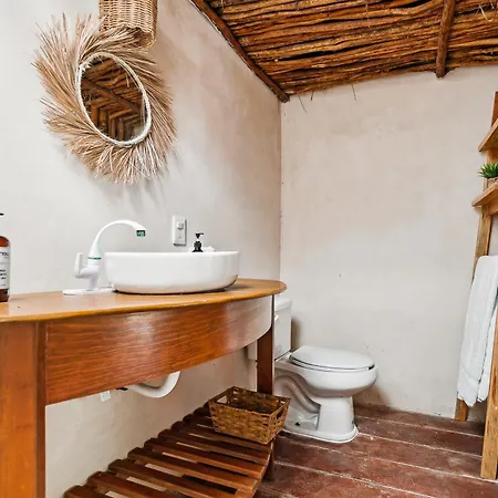 Hotel Xhule 4*