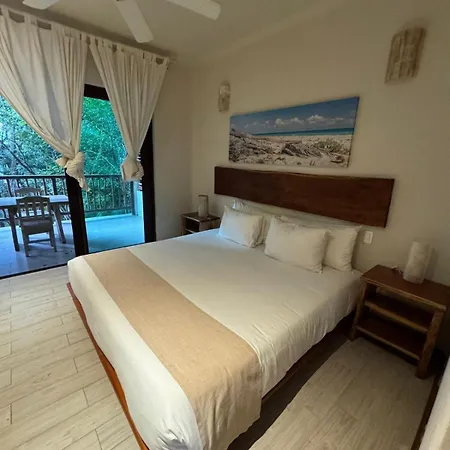 Casa 4*