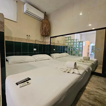 396 Hotel