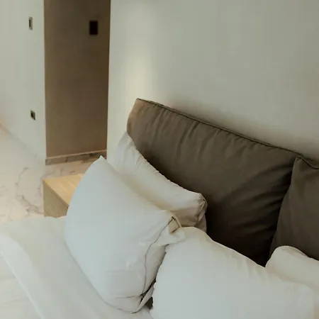 Luxury Duplex In Kite For 12 With Pool