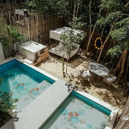 Luxury Duplex In Kite For 12 With Pool