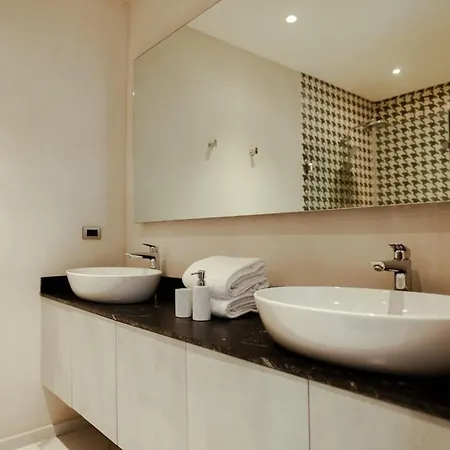 Luxury Duplex In Kite For 12 With Pool Apartment