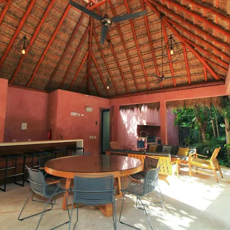 Vibrant 2br In Coolest Location Tulum