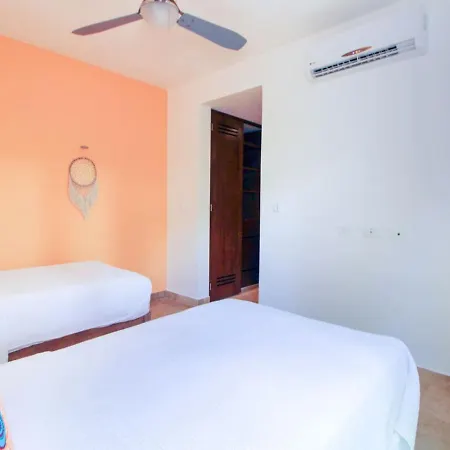 Vibrant 2br In Coolest Location