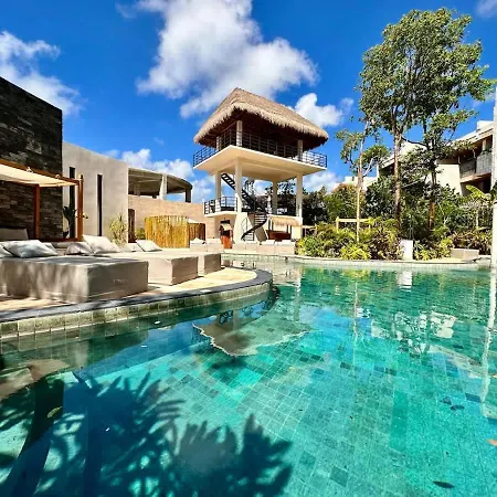 Inn Relaxing Lakeside Retreat Pool, Hot Tub Y Patio *