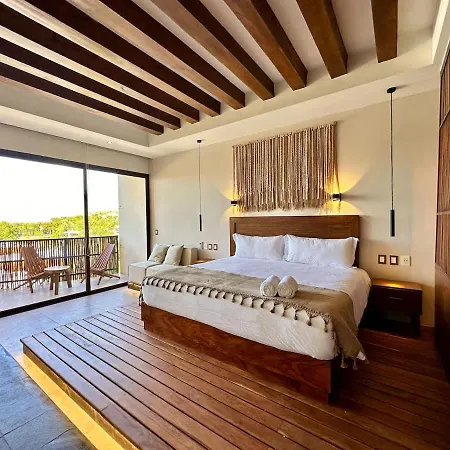 Relaxing Lakeside Retreat Pool, Hot Tub Y Patio Inn *