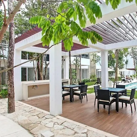 Milagro 5 Minutes To 2 Pools Private Balcony Gym Apartment *