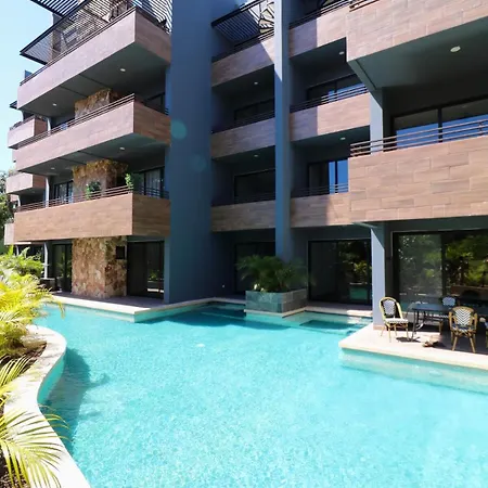 Paramar Black 2br - Next Level B Tulum