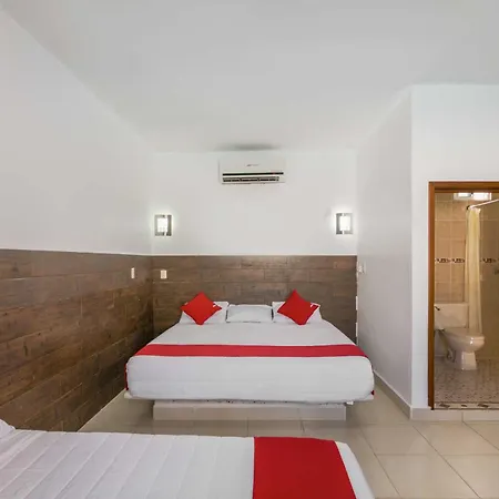 Hotel Oyo Palma Real 4*