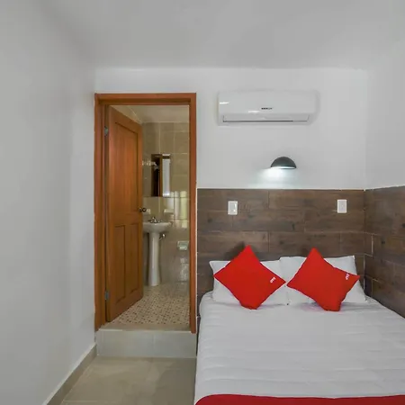 Oyo Palma Real 4* Tulum