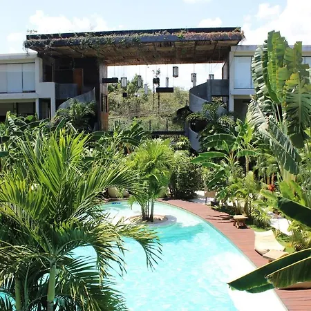 Xperience 1br Pool Gym And Yoga Palapa