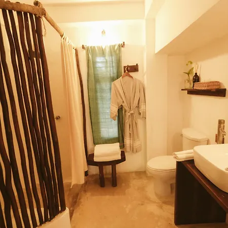 Casa Violeta Hotel