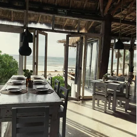 Casa Violeta Hotel 3*
