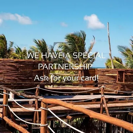5 Min Walk To Beach & Free Access To 2 Beach Clubs Apartment