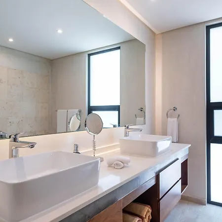 Panoramic Aparthotel