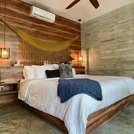 Apartment Jungle Loft With Plunge Pool & Patio *