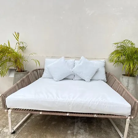 Yellowbird Villa