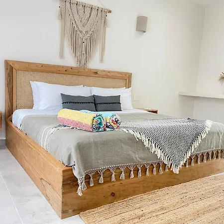Yellowbird * Tulum