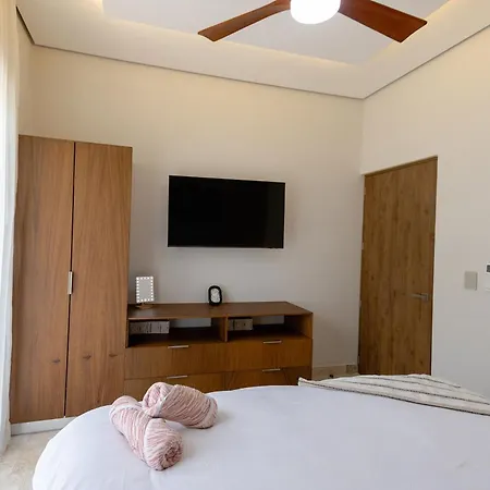 Apartment 1 Bd - 5 Min Walk To Free Club - 4 Rooftop Pools