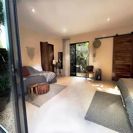 La Veleta Getaway With Pool, Garden And Downtown Access Villa