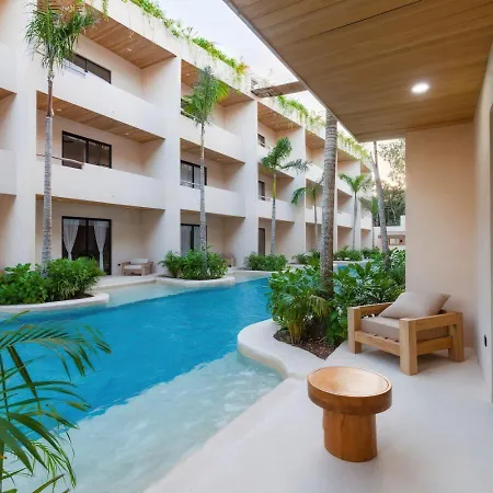 Holiday home Swim Up Jungle Loft W Rooftop Club Access