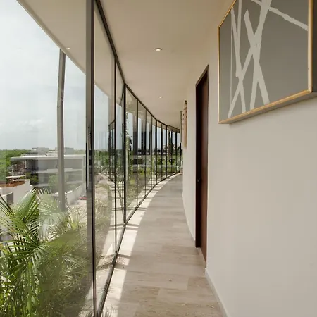 Luxury Penthouse With Private Pool, Gym *