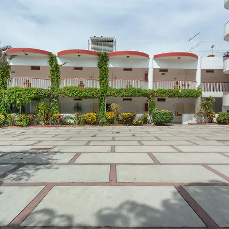 Hotel Oyo Palma Real 4*