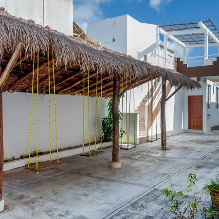 Oyo Palma Real 4* Tulum