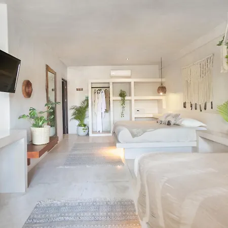 Townhouse By Amansala