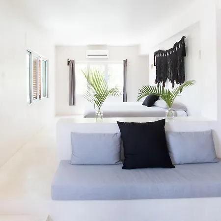 Hotel Townhouse By Amansala 2*