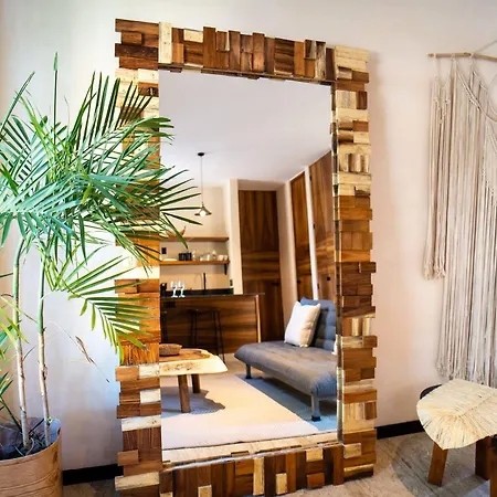 Great Location Amazing Rooftop Pool Apartment *